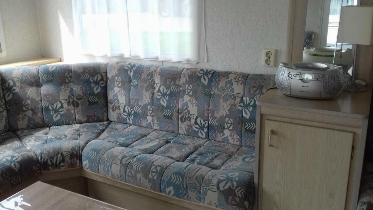Middenin Hotell Grijpskerke Exteriör bild