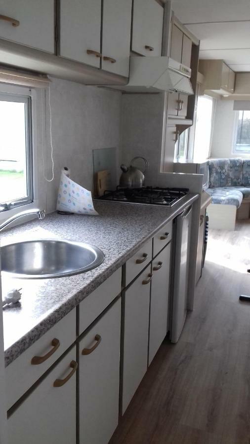 Middenin Hotell Grijpskerke Exteriör bild
